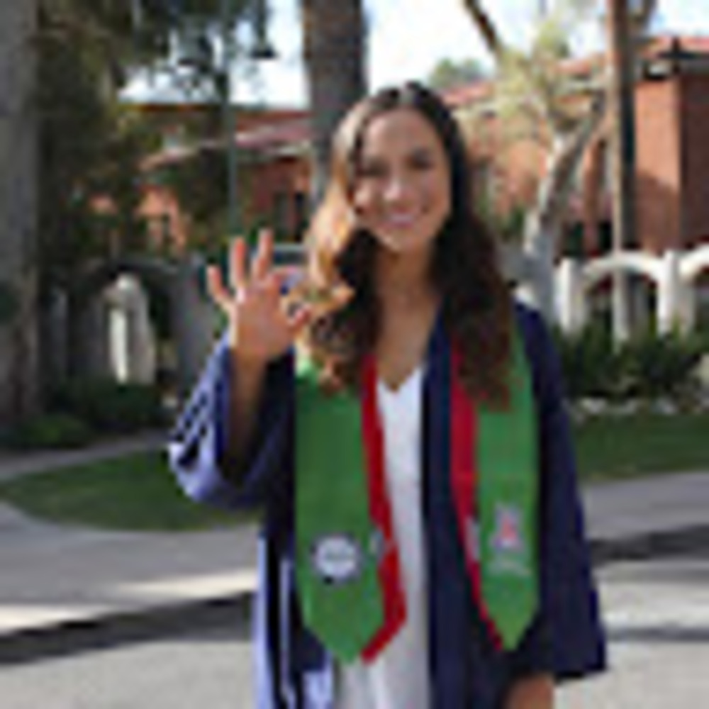 Meet your Posher, Alyssa